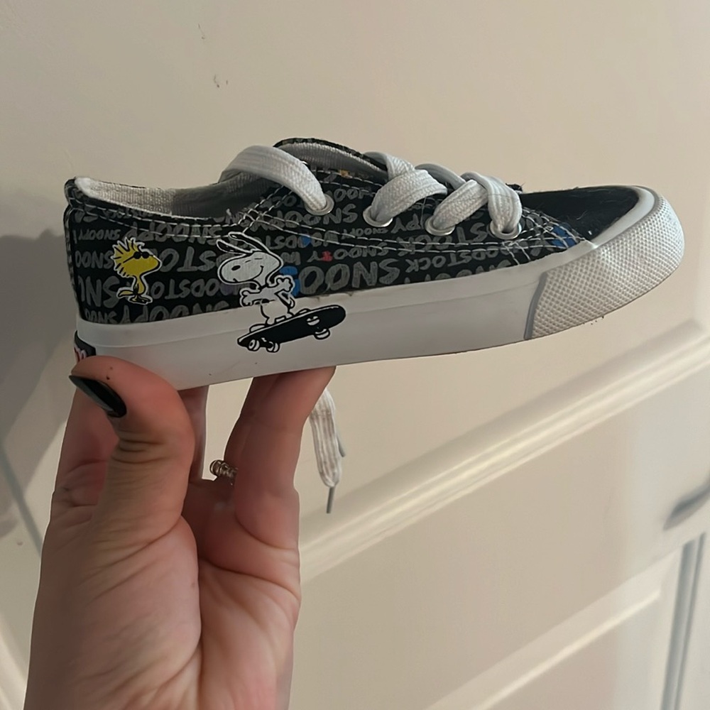 Snoopy skateboard shoes